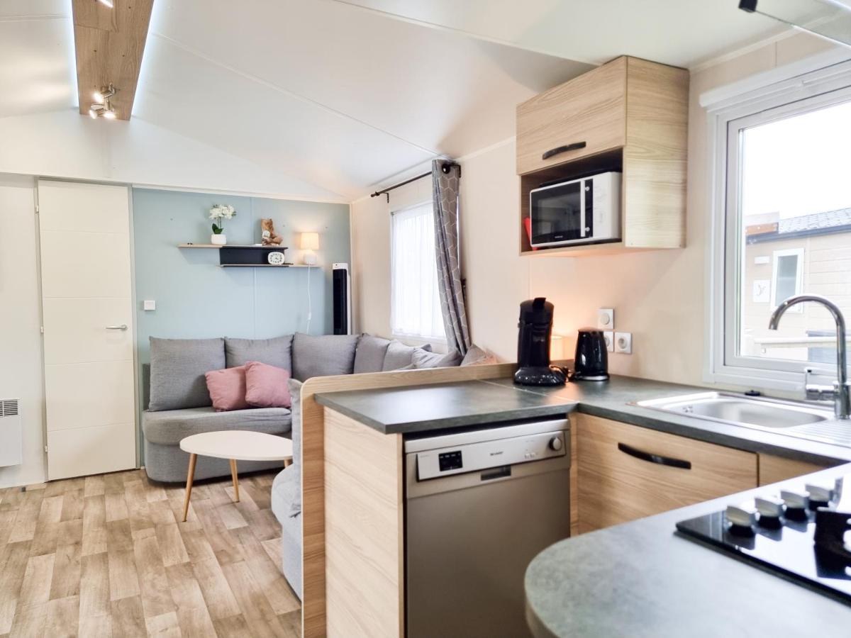 Prachtig Chalet Ok50 D12 Op Familiecamping Oostkapelle Kültér fotó